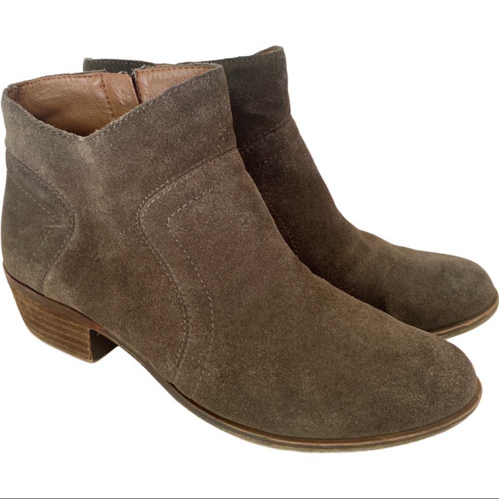 Lucky Brand leather ankle bootie gray size 8.5 with 2" block heel